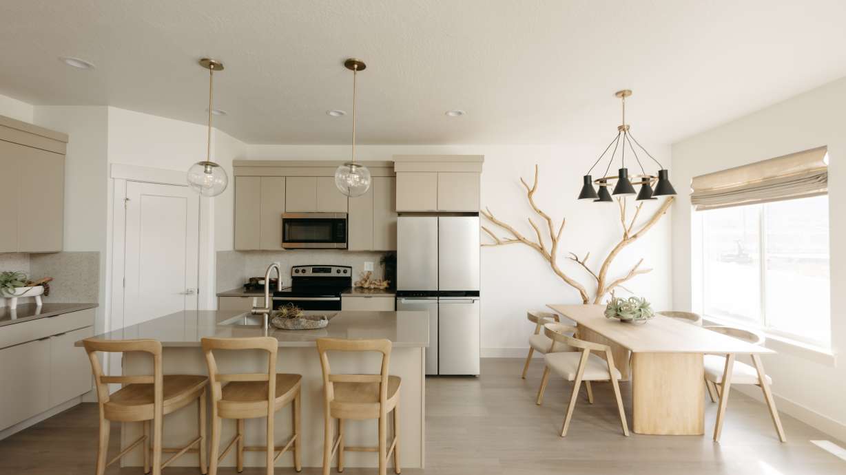 EDGEhomes brings modern living to West Valley with new housing development