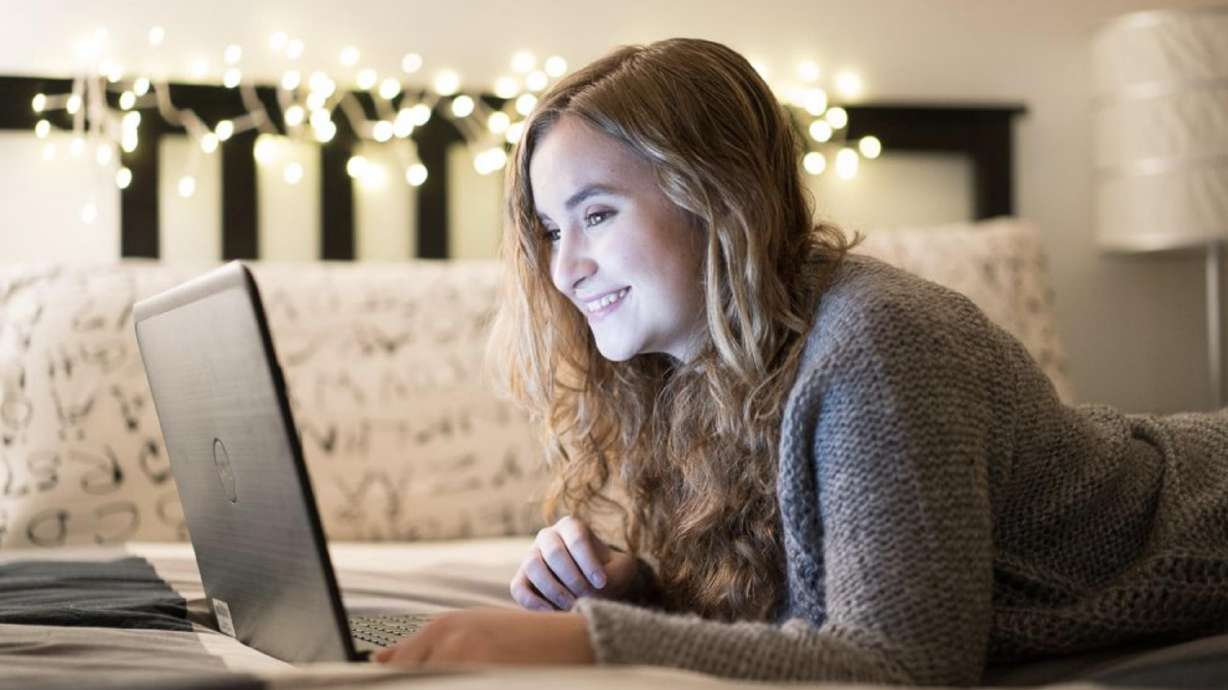 Tips from local teens for surviving Daylight Savings Time