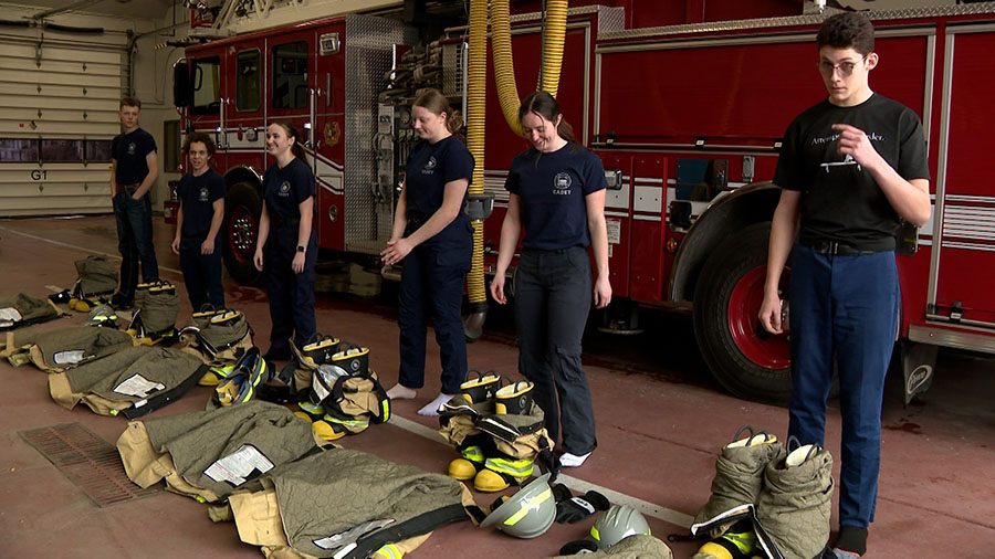 Utah high schoolers get hands-on firefighting experience through Orem Fire Department program