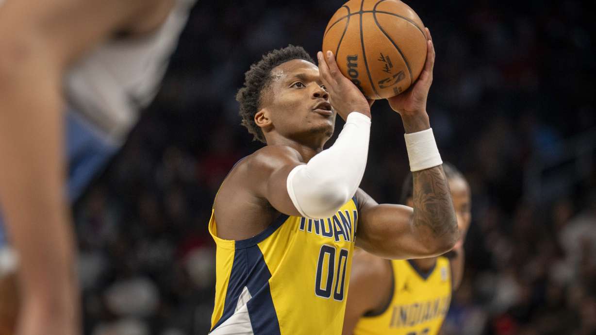 Indiana Pacers guard Bennedict Mathurin (00) makes a free throw during the first half of an NBA basketball game between the Atlanta Hawks, Saturday, Mar. 8, 2025, in Atlanta.