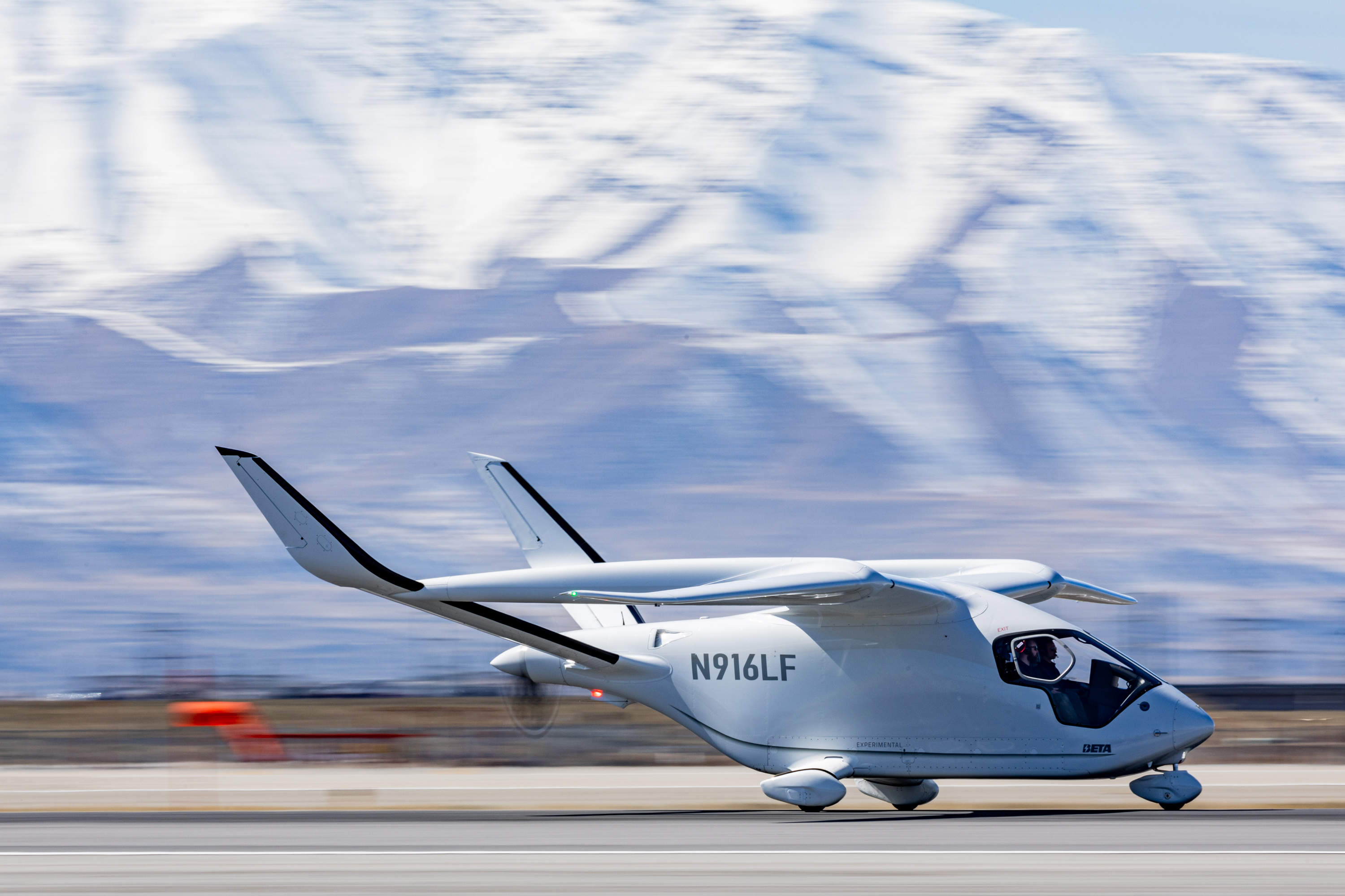 It's a bird, it's a plane, it's ... the future of air transit in the Beehive State