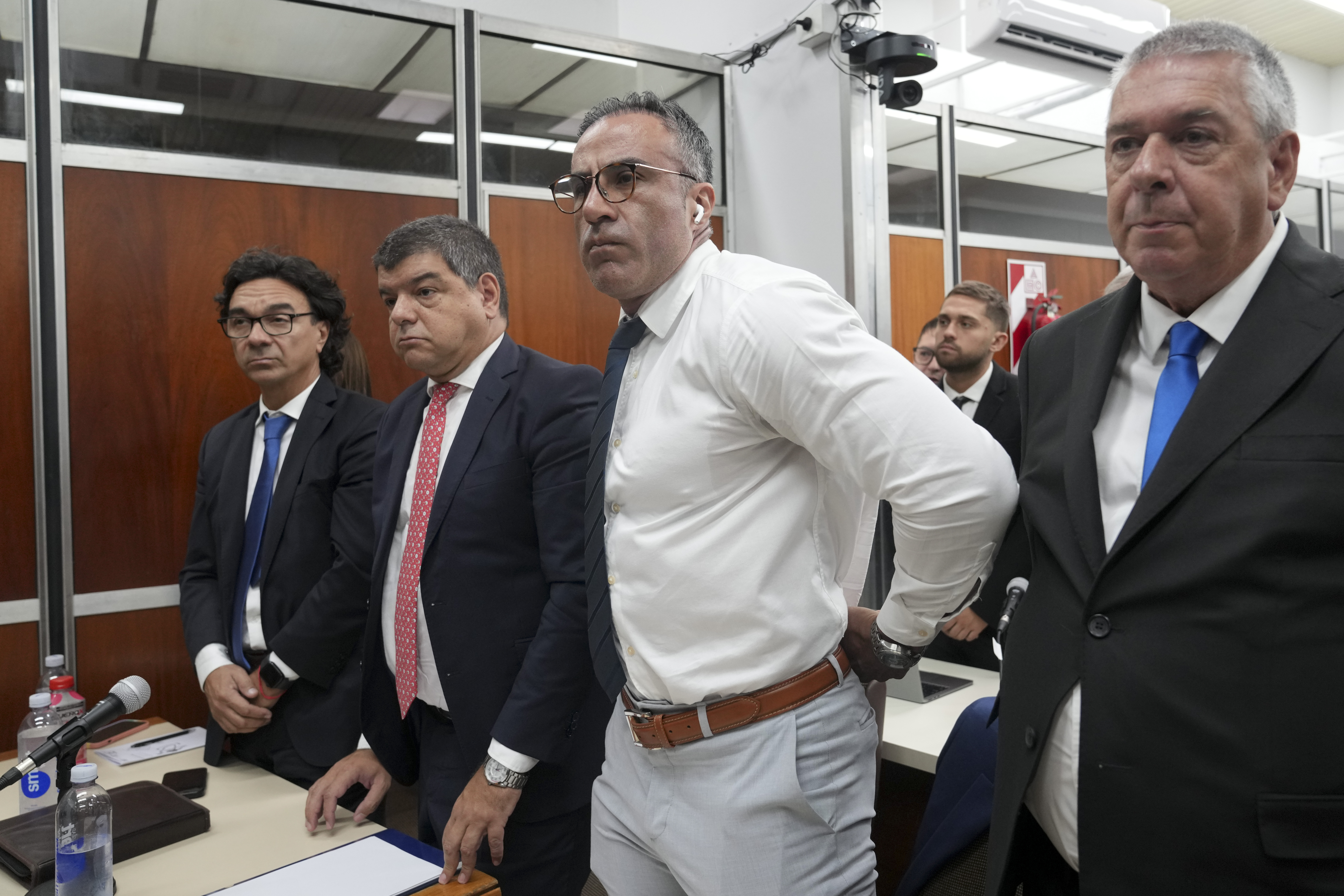 Neurologist Leopoldo Luque, who served as Diego Maradona's doctor, stands in court on the first day of a trial for alleged homicide by negligence against the medical team who treated the late soccer star in San Isidro on the outskirts of Buenos Aires, Argentina, Tuesday, March 11, 2025. 
