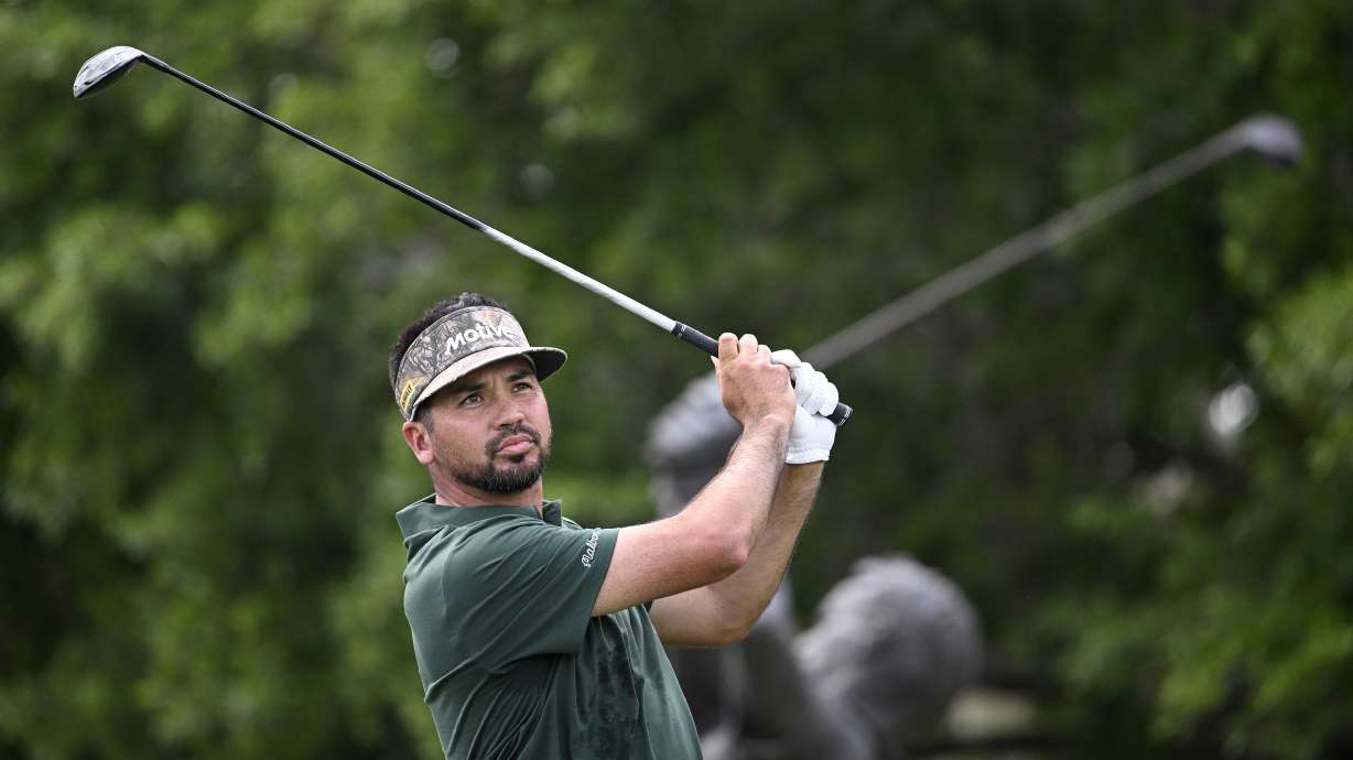 Jason Day, of Australia, tees off on the first hole during the final round of the Arnold Palmer Invitational at Bay Hill golf tournament, Sunday, March 9, 2025, in Orlando, Fla.