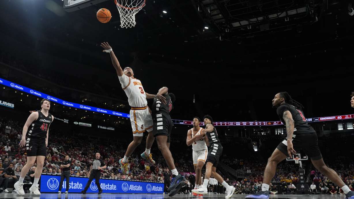 Iowa State's Tamin Lipsey (3) heads to the basket during the second half of an NCAA college basketball game against Cincinnati in the second round of the Big 12 Conference tournament, Wednesday, March 12, 2025, in Kansas City, Mo.