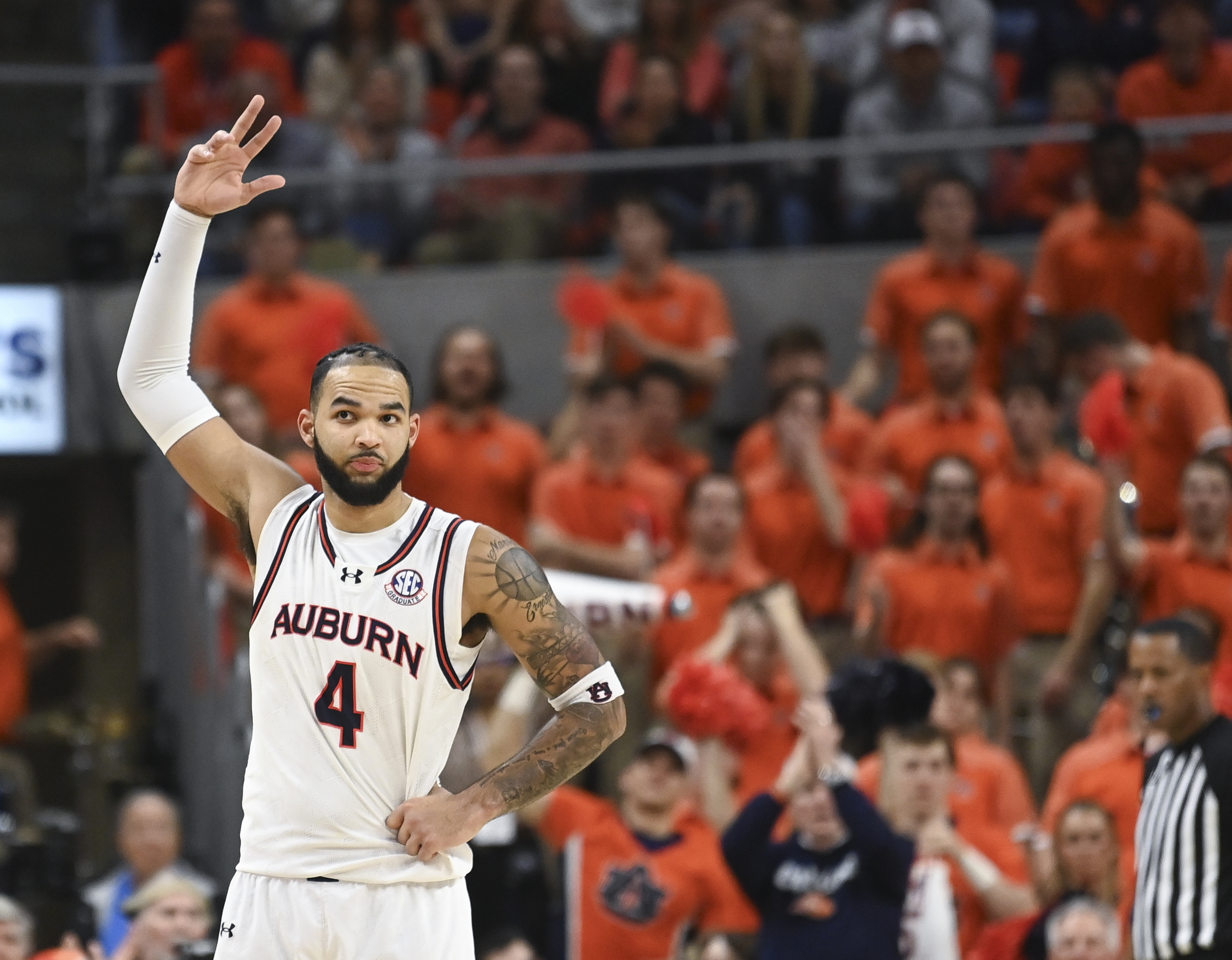 Johni Broome of Auburn, Cooper Flagg of Duke unanimous picks to lead the AP All-America team