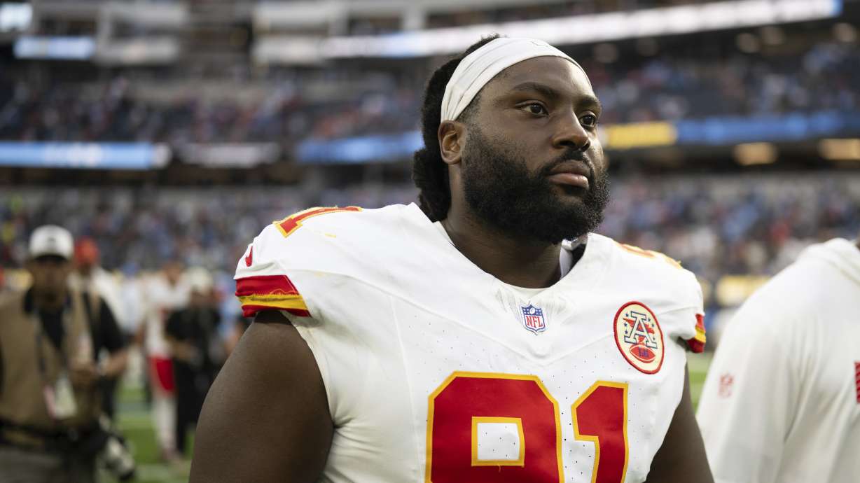 FILE - Kansas City Chiefs defensive tackle Derrick Nnadi (91) walks back to the locker room after an NFL football game against the Los Angeles Chargers, Sept. 29, 2024, in Inglewood, Calif.