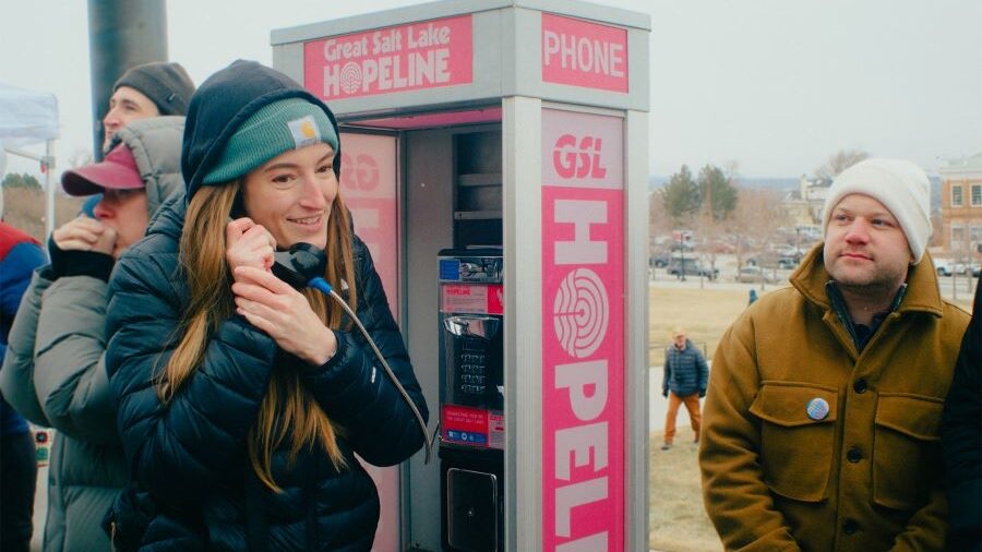 Great Salt Lake Hopeline visitors can leave a message to the lake, listen to the sounds of the lake or listen to messages other people have left.
