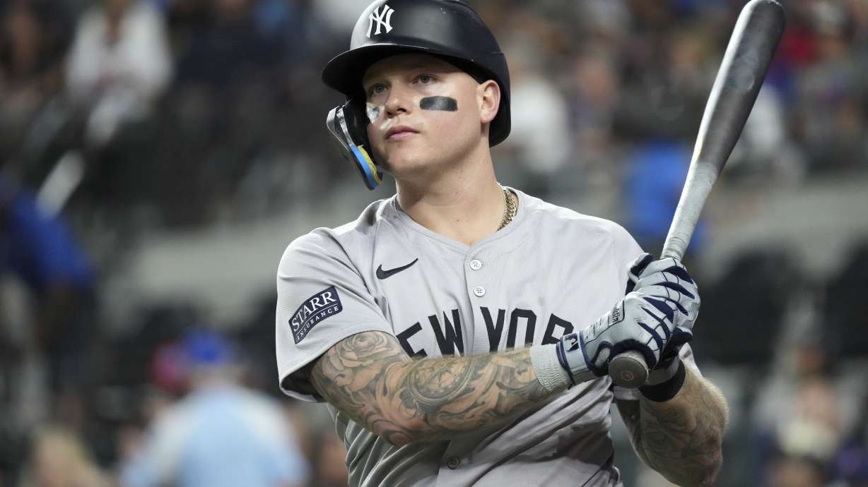FILE - New York Yankees' Alex Verdugo waits in the on deck circle during a baseball game against the Texas Rangers, Sept. 3, 2024, in Arlington, Texas.