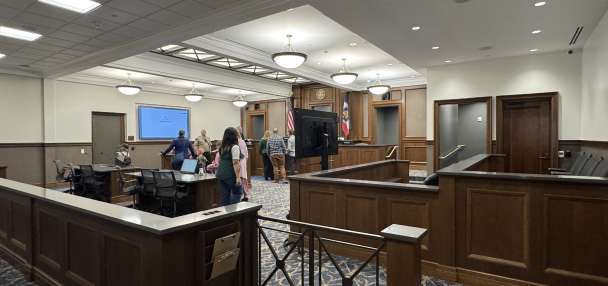 Jury acquits Utah man on same day his mom is accused of obstructing his trial