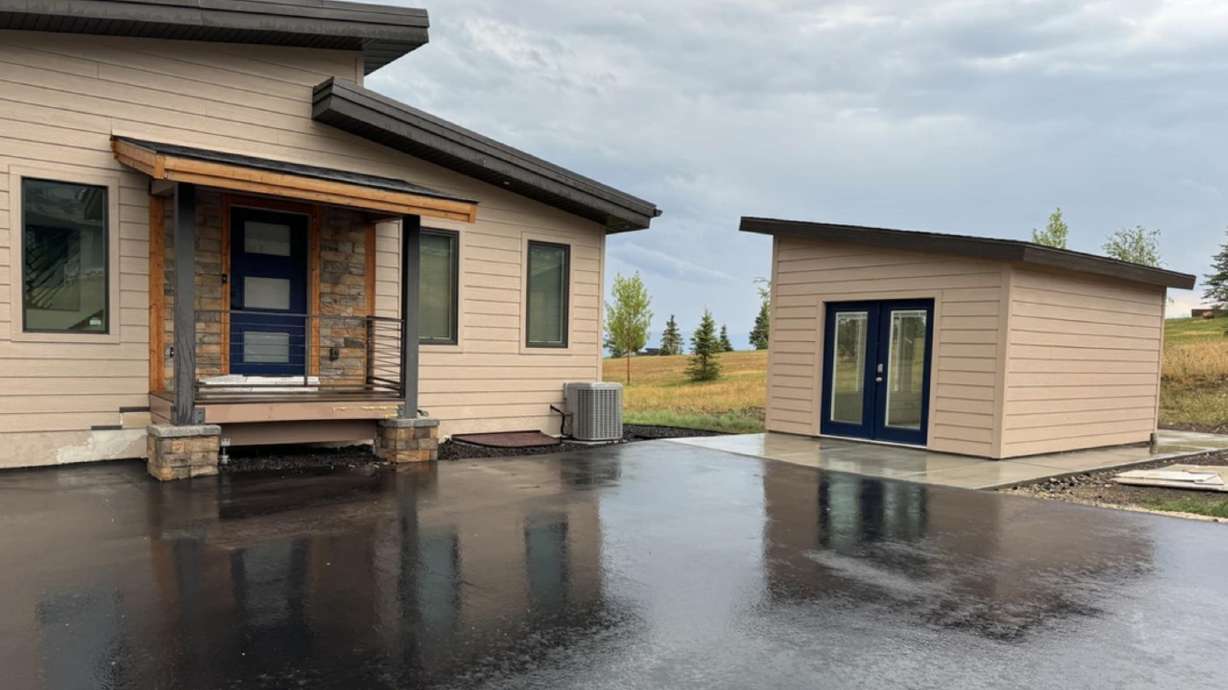 A world of possibilities with an additional dwelling on your property