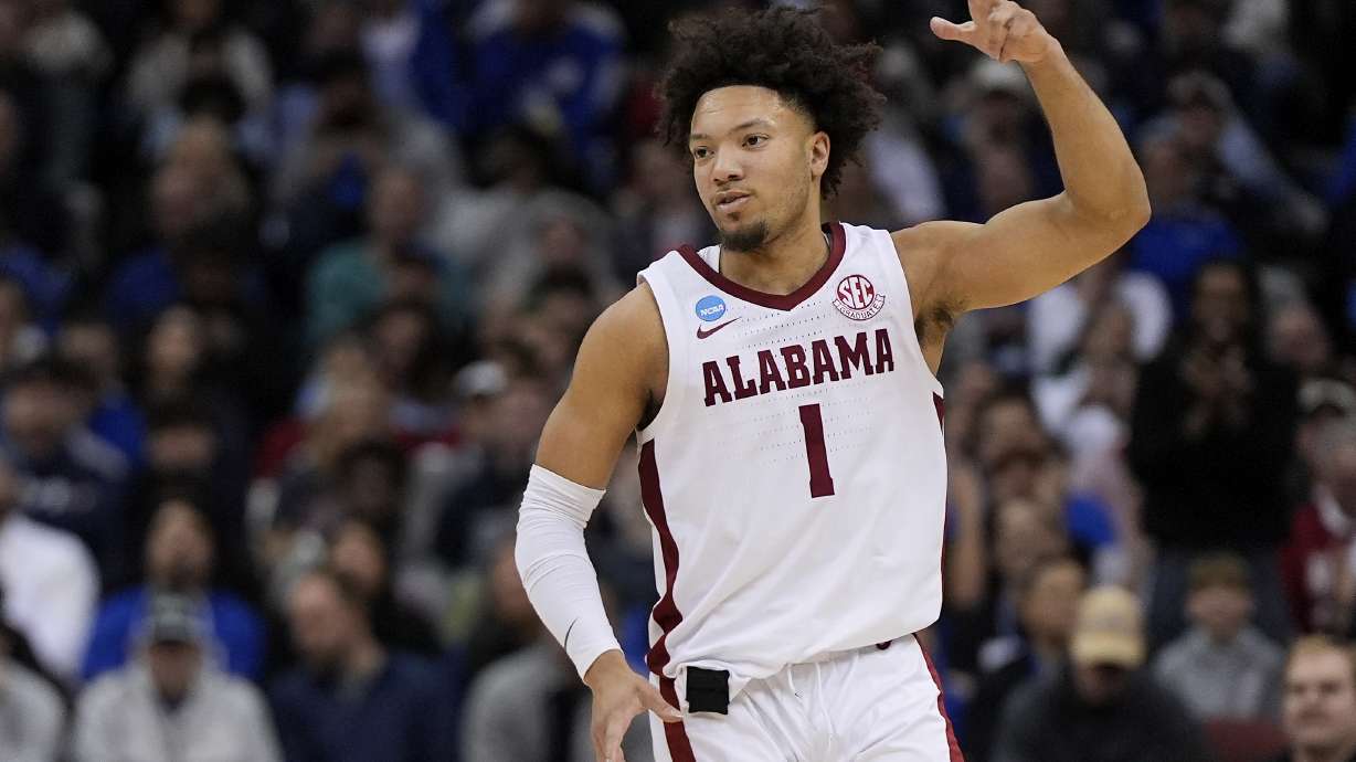 Alabama guard Mark Sears (1) reacts during the second half of a Sweet 16 round NCAA college basketball tournament game against Brigham Young, Thursday, March 27, 2025, in Newark, N.J.