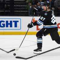 'Waiting for the right time': Search continues for Utah's first 6-on-5 goal in loss to Kings