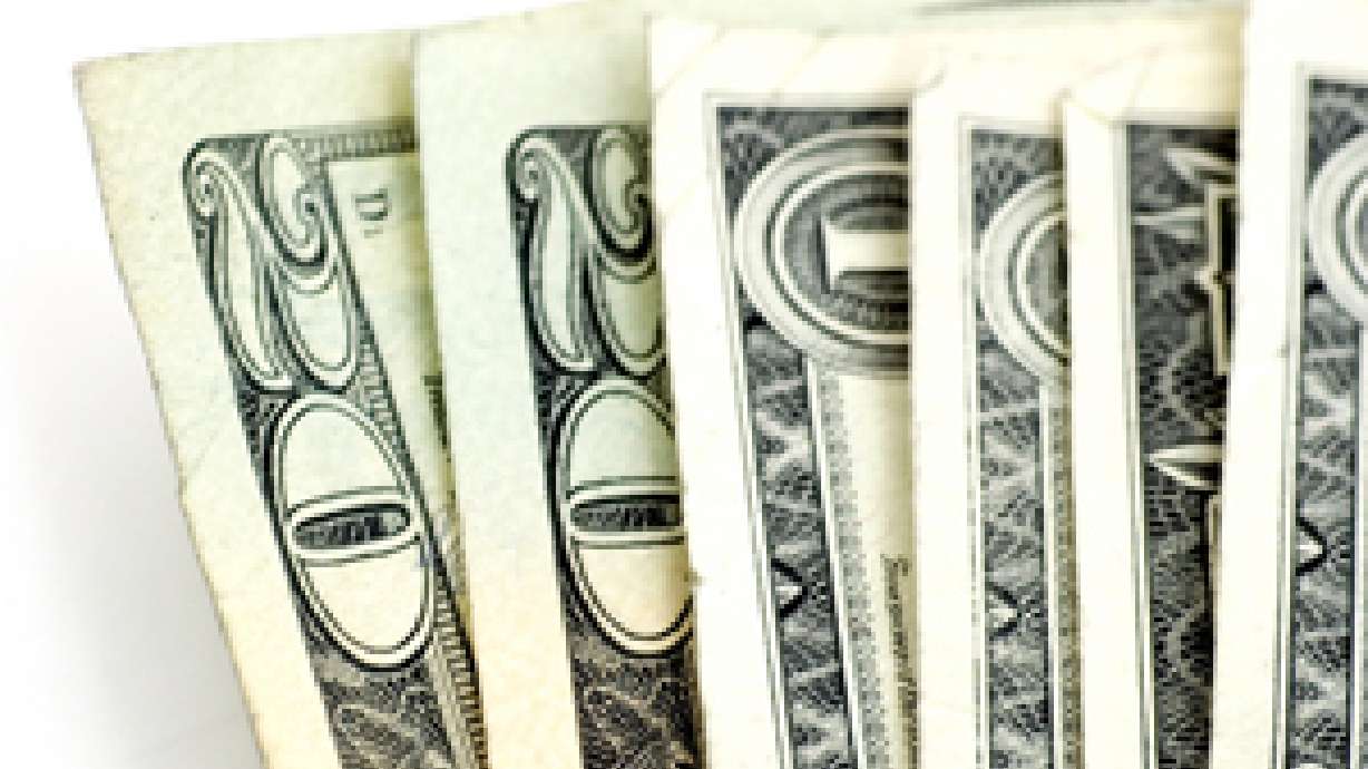 Alpine School Board doubles its pay