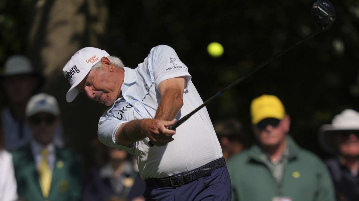 Fred Couples hits his tee shot on the seventh hole during the first round at the Masters golf tournament, Thursday, April 10, 2025, in Augusta, Ga.