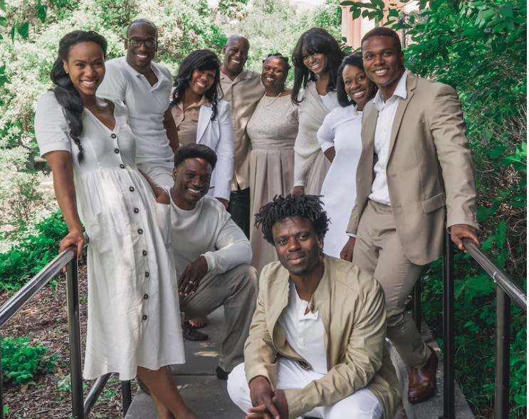 The Bonner Family, a family singing group well-known for their inspirational music videos.