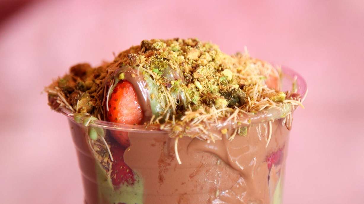Pink Sweets Café’s Dubai chocolate strawberry Cup.