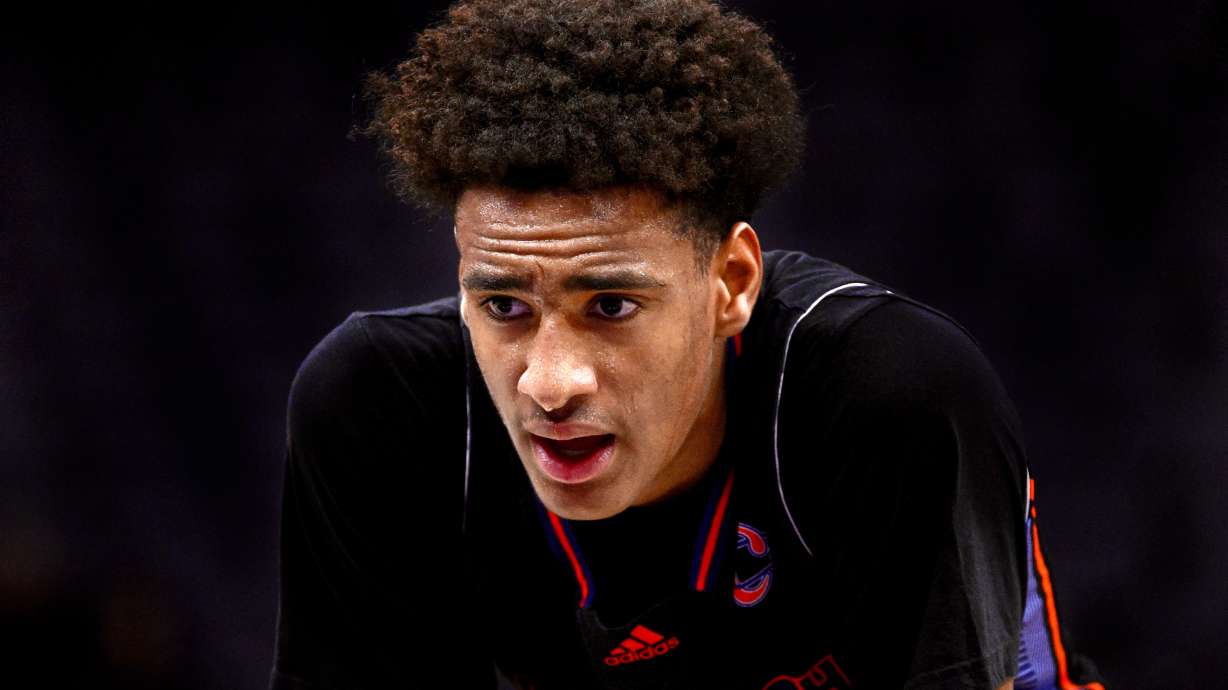 Chatsworth High School basketball player Alijah Arenas prepares to shoot a free throw in the second half of a boys CIF State Division II championship basketball game in Sacramento, Saturday, March 15, 2025.