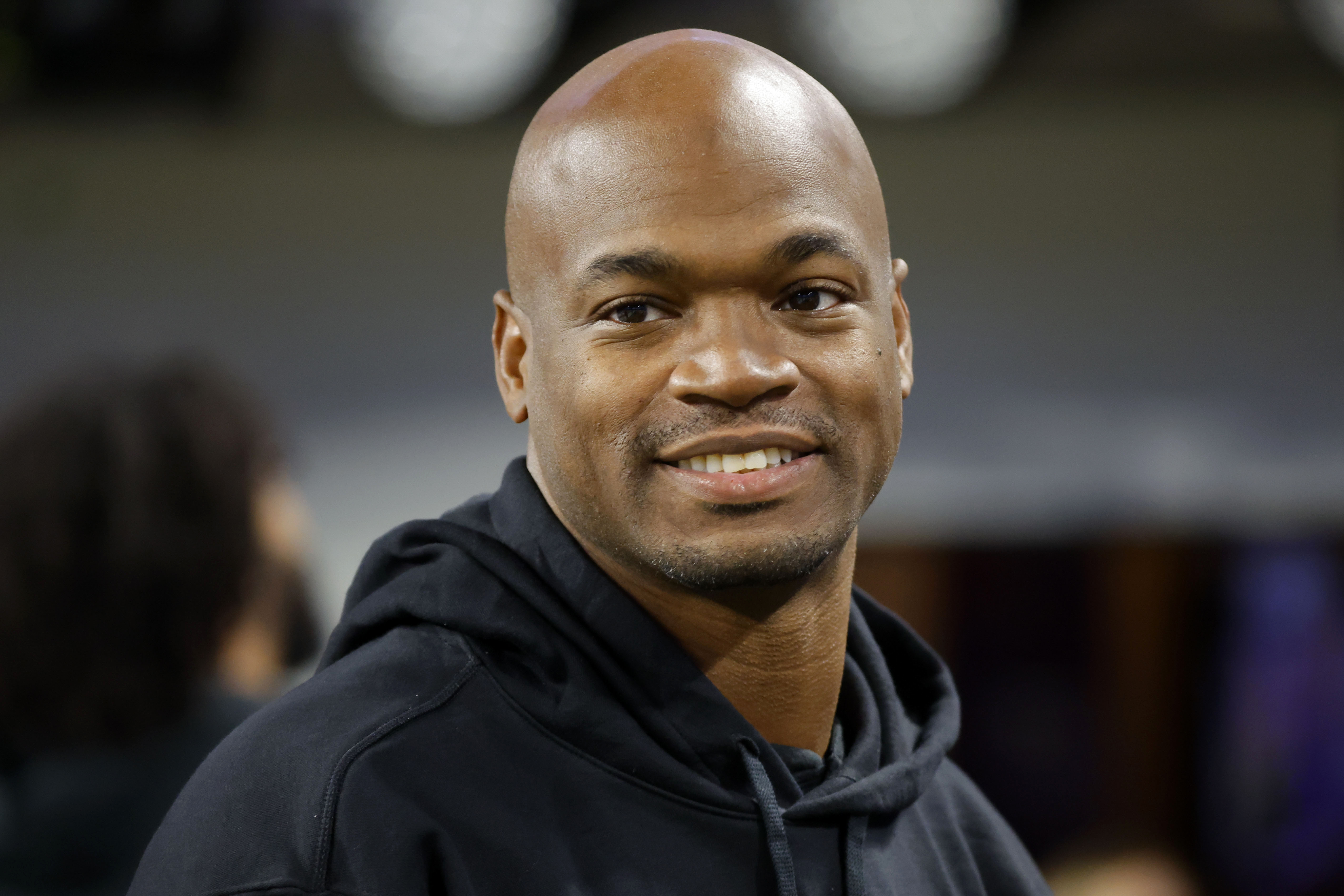 Adrian Peterson faces DWI charge in Minnesota after arrest following Vikings draft party