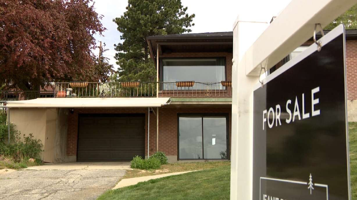 Utah's median home cost hasn't changed much since 2022, but prices still remain high compared to the national average, a new report finds.