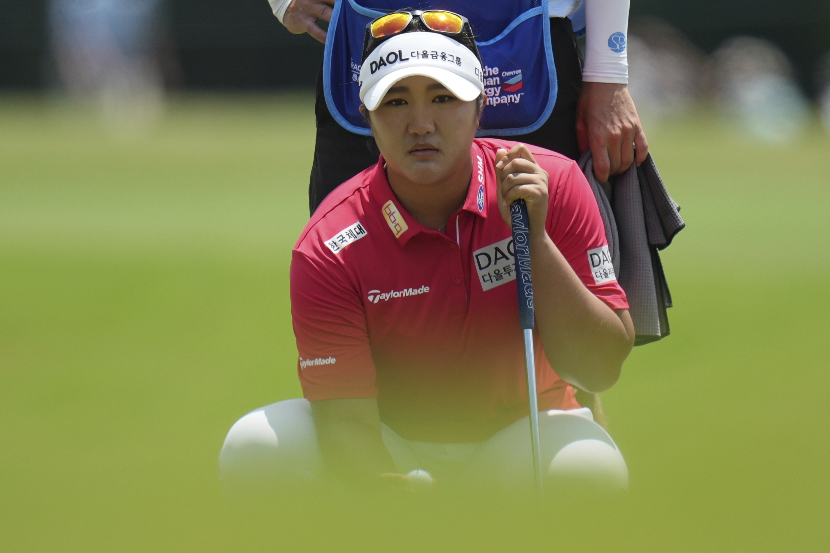Korea's Haeran Ryu takes 2-shot lead into weekend at inaugural Black Desert Championship
