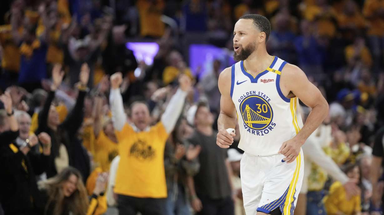Golden State Warriors guard Stephen Curry (30) celebrates after making a 3-point basket during the second half of Game 3 of an NBA basketball first-round playoff series against the Houston Rockets in San Francisco, Saturday, April 26, 2025.