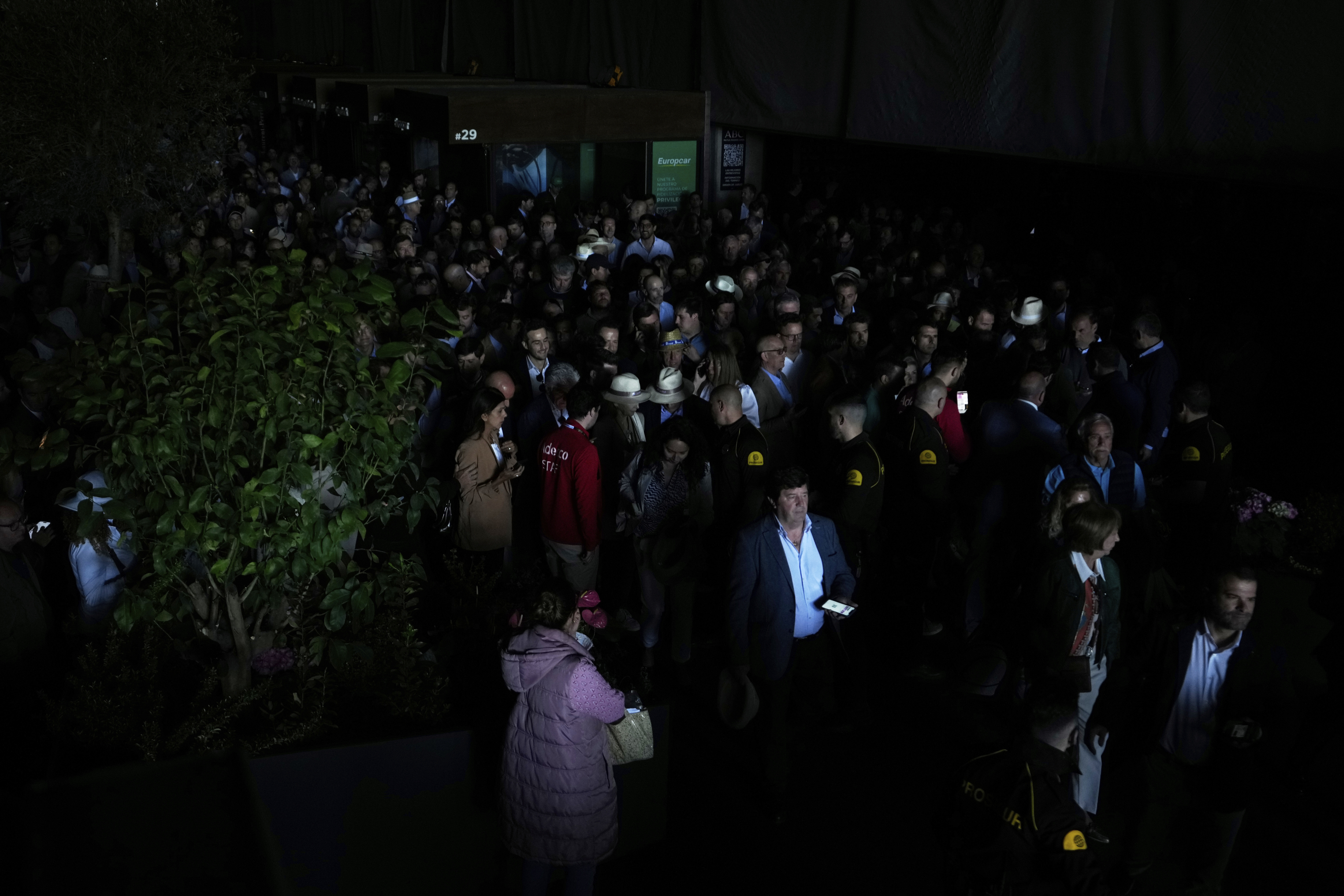 Tennis players in the dark at Madrid Open as matches suspended due to major power outage