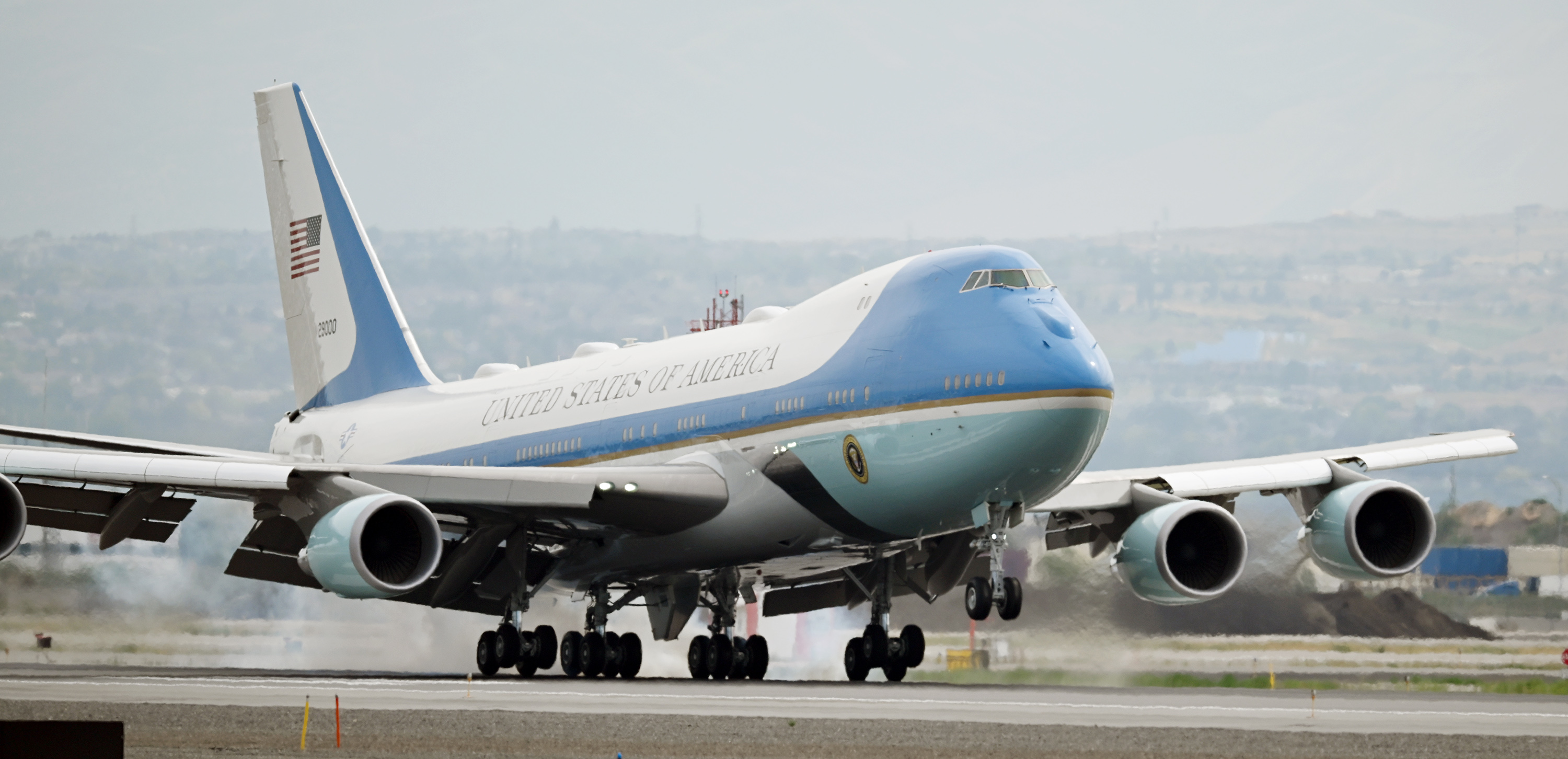 L3Harris working on interim Air Force One sought by Trump 