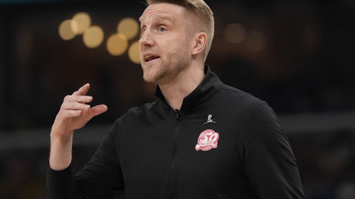 Memphis Grizzlies interim head coach Tuomas Iisalo yells to his players during the first half in Game 4 of an NBA basketball first-round playoff series Saturday, April 26, 2025, in Memphis, Tenn.