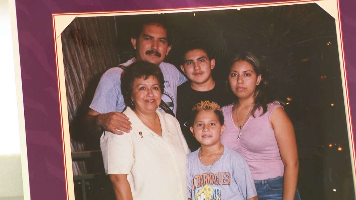 Photo of Mendez family.