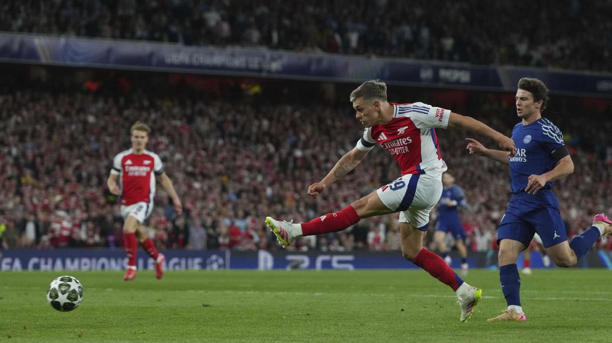 Arsenal's Leandro Trossard attempts a shot at goal and saved by PSG's goalkeeper Gianluigi Donnarumma during the Champions League semifinal first leg soccer match between Arsenal and Paris Saint-Germain at Emirates Stadium in London, England, Tuesday, April 29, 2025.
