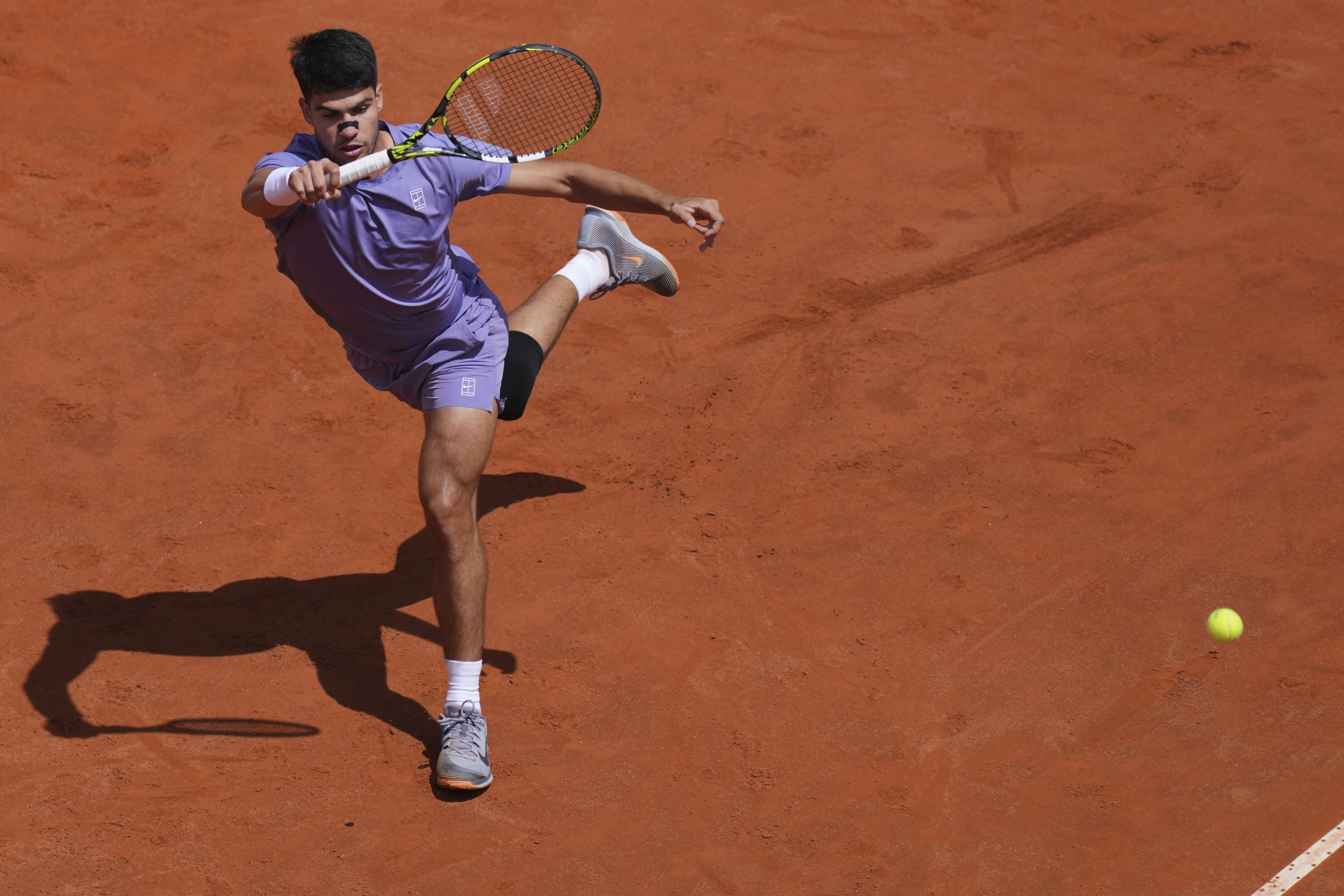 Alcaraz beats Lajovic in return from injury at Italian Open; No. 1 Sabalenka advances