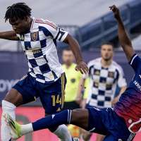 RSL settles for 1st draw of season down a man in Dallas after early wonder goal from Luna