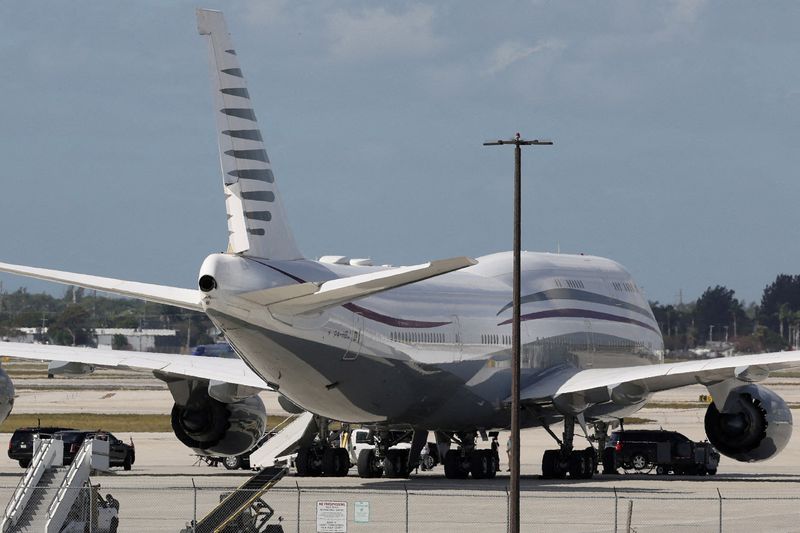 Some Republicans voice concern over Trump's plan to accept Qatari plane