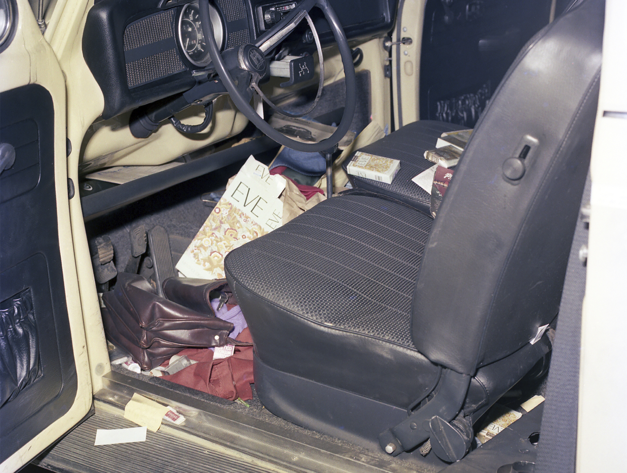 Thumbprint on cigarette carton leads to arrest in 1977 death of young woman