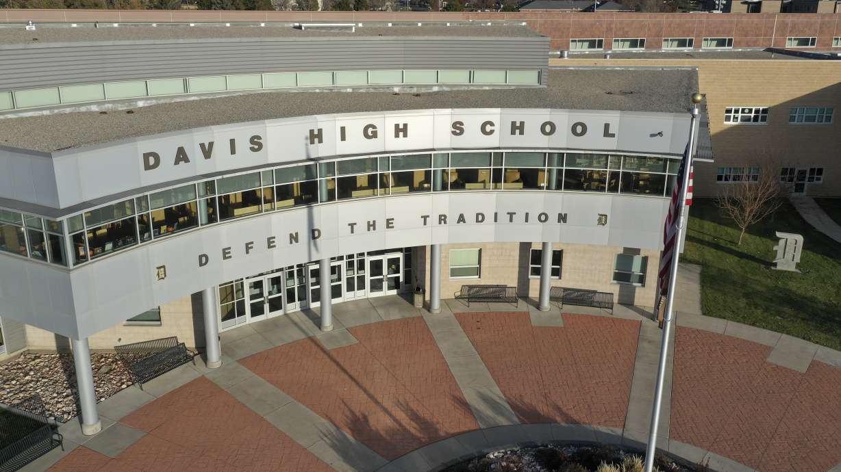 A fire alarm disrupted the Advanced Placement calculus exam for 200 students at Davis High School. Students must choose between retaking the exam on inconvenient makeup days or submitting incomplete tests.