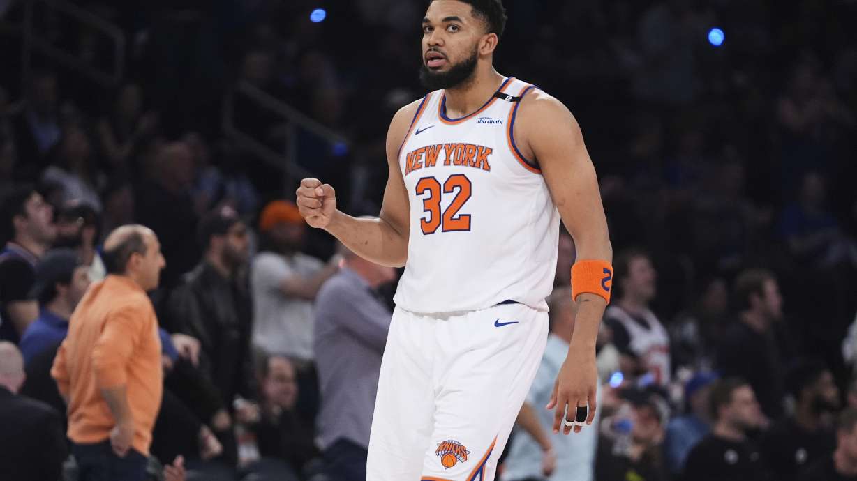 New York Knicks' Karl-Anthony Towns (32) celebrates during the second half of Game 6 in the Eastern Conference semifinals of the NBA basketball playoffs against the Boston Celtics Friday, May 16, 2025, in New York.