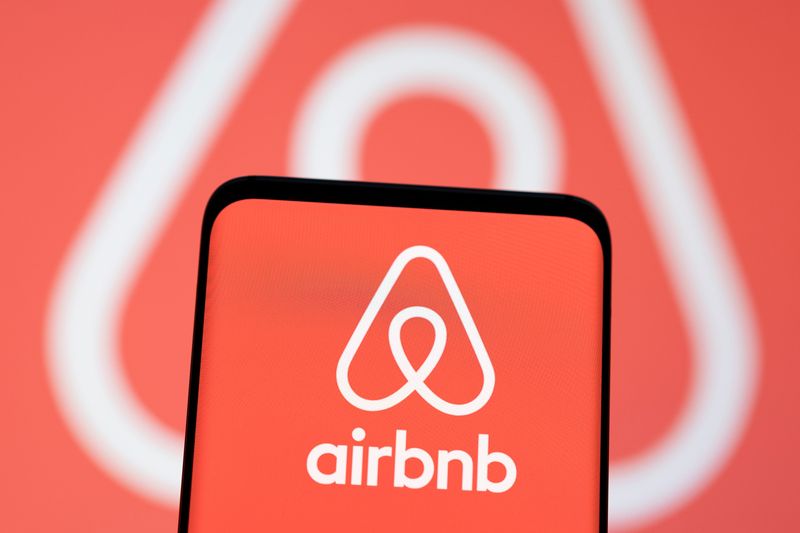 Spain blocks more than 65,000 Airbnb holiday rental listings