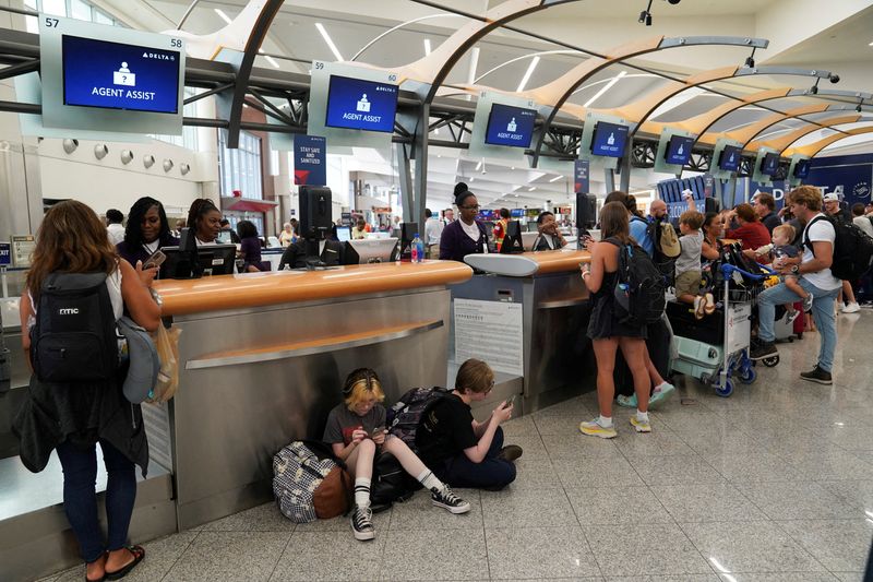 Delta can sue CrowdStrike over computer outage that caused 7,000 canceled flights