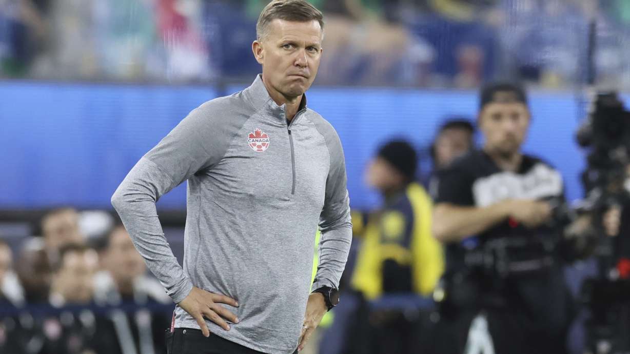 FILE - Canada head coach Jesse Marsch reacts during the first half of a CONCACAF Nations League semifinal soccer match against Mexico, Thursday, March 20, 2025, in Inglewood, Calif.