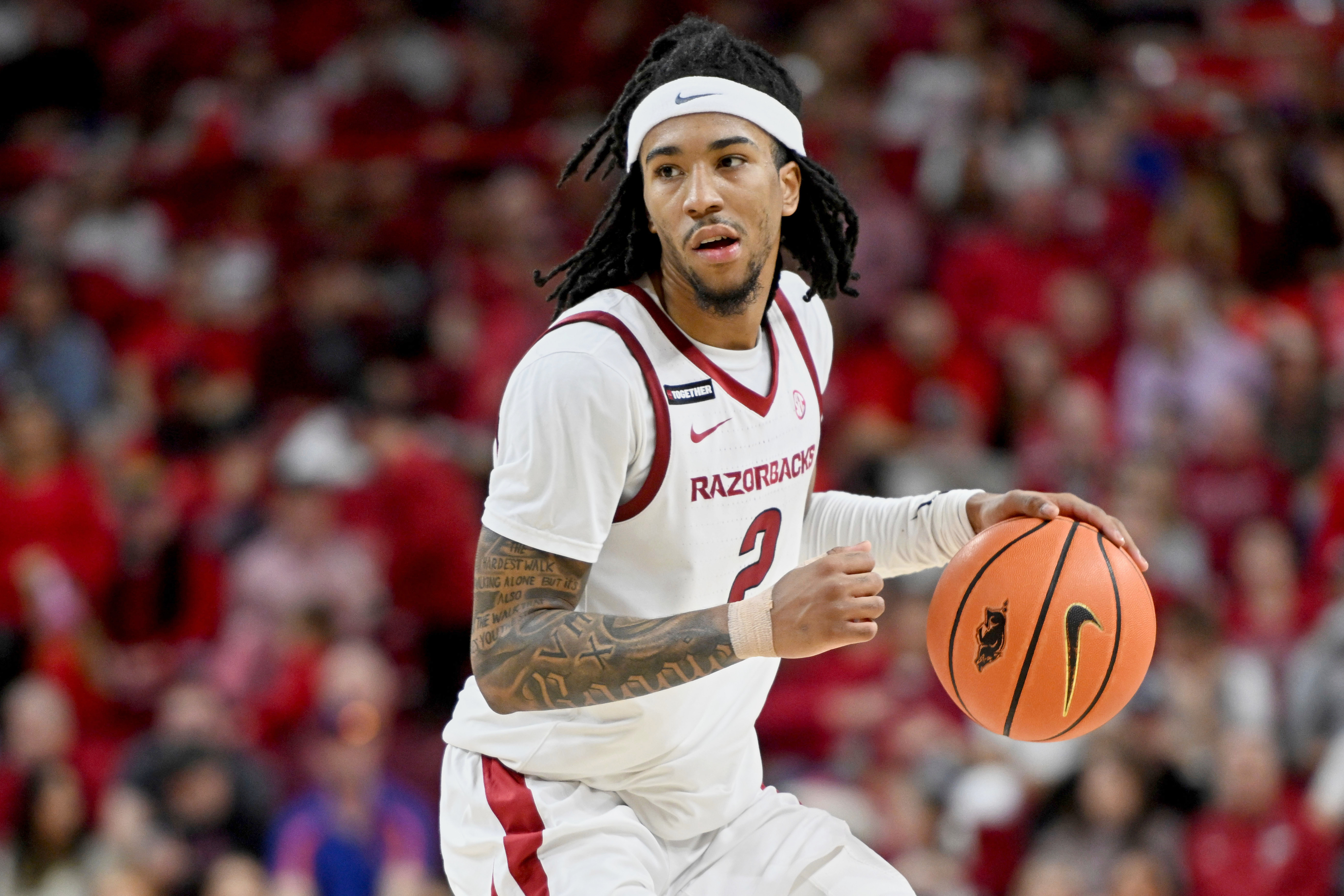 Former Arkansas standout Boogie Fland commits to national champion Florida