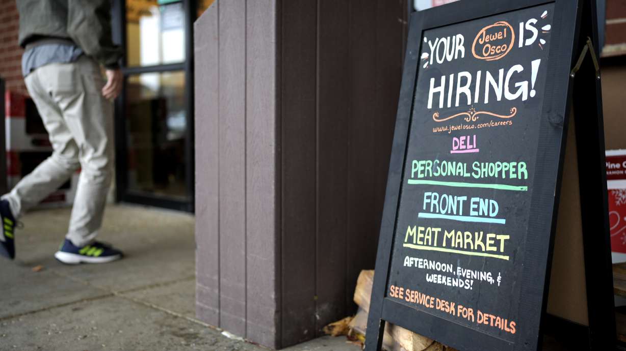 The number of Americans filing unemployment claims last week fell slightly as businesses continue to retain employees.