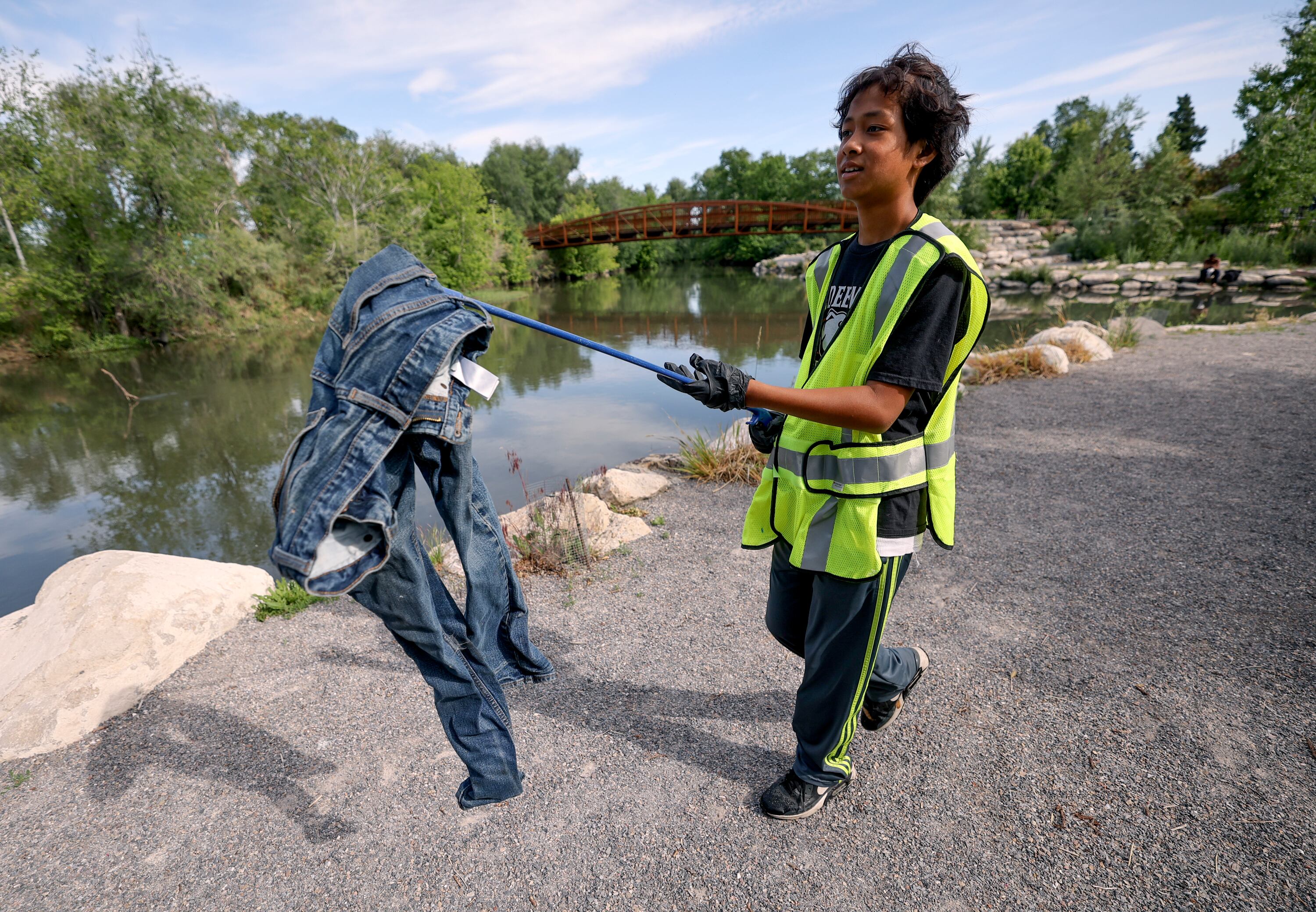 Photo gallery: Salt Lake City students clean up waterway, enjoy a late May day