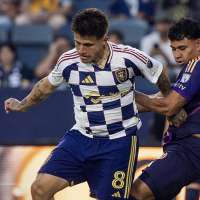 RSL winless streak continues, Galaxy's ends in 2-0 result at MLS season halfway mark