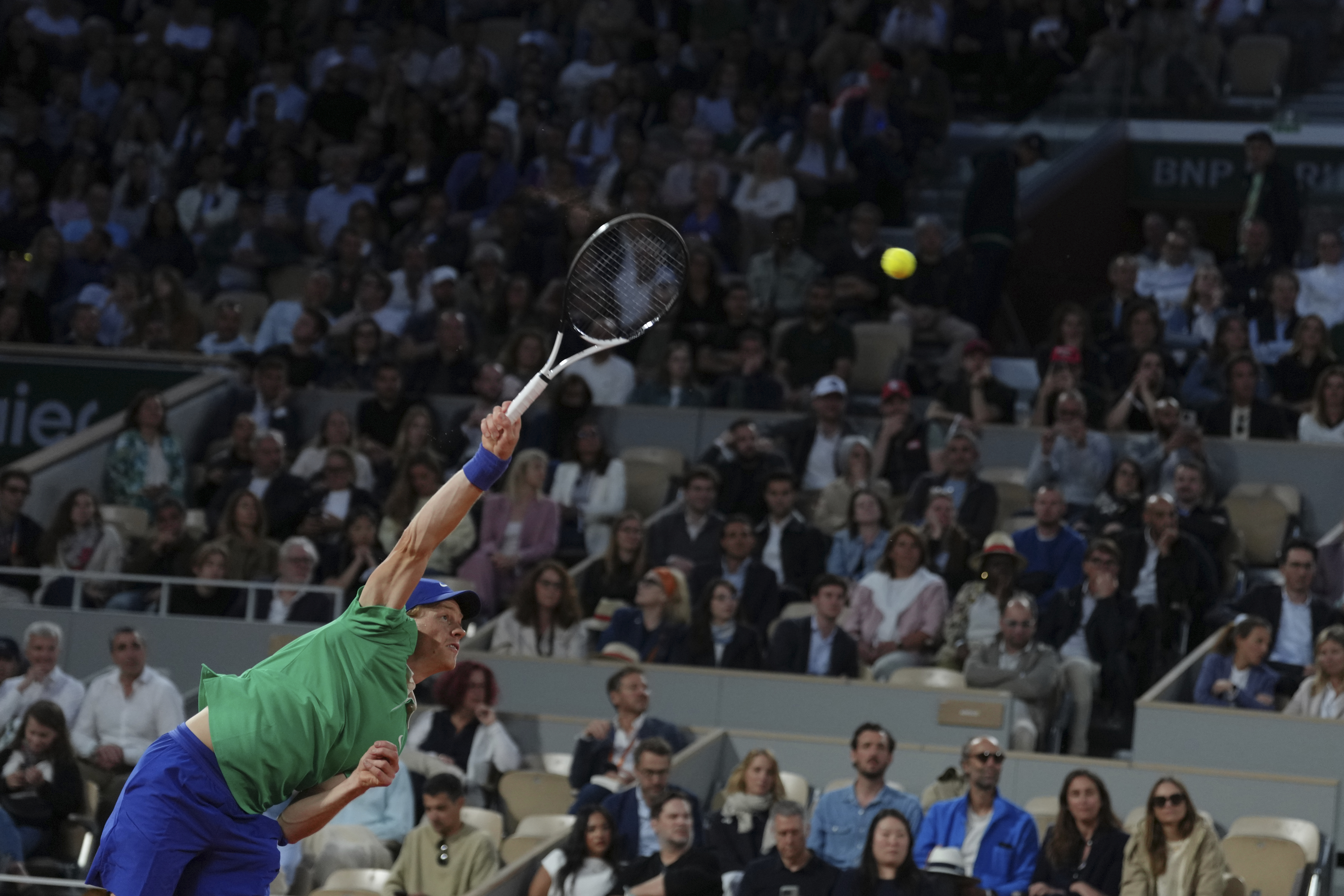 Italy's Jannik Sinner serves against Russia's Andrey Rublev during their fourth round match of the French Tennis Open at the Roland-Garros stadium in Paris, Monday, June 2, 2025.