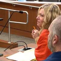 Trial delayed as Lori Vallow Daybell shows up in wheelchair, says she's too sick to pick jury