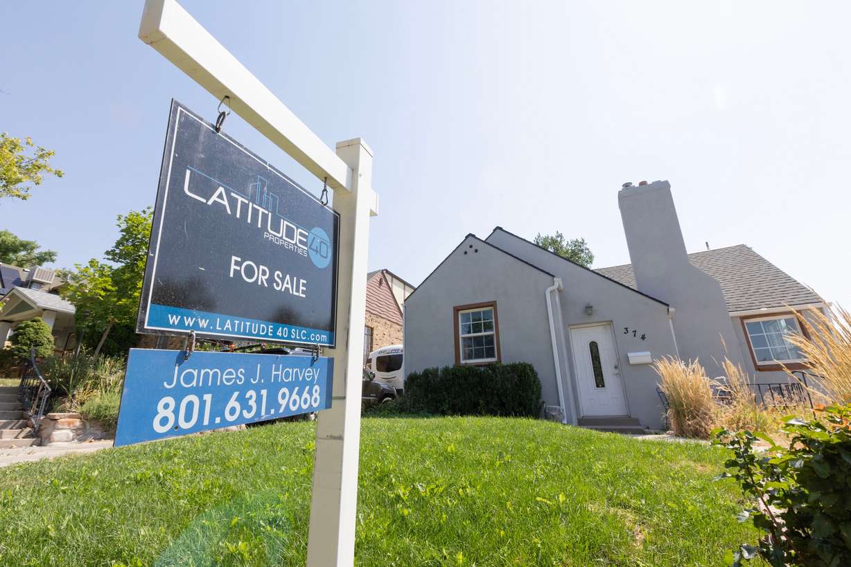 Experts are warning the housing market may slow down due to the government shutdown, especially those who are trying to apply for mortgages.