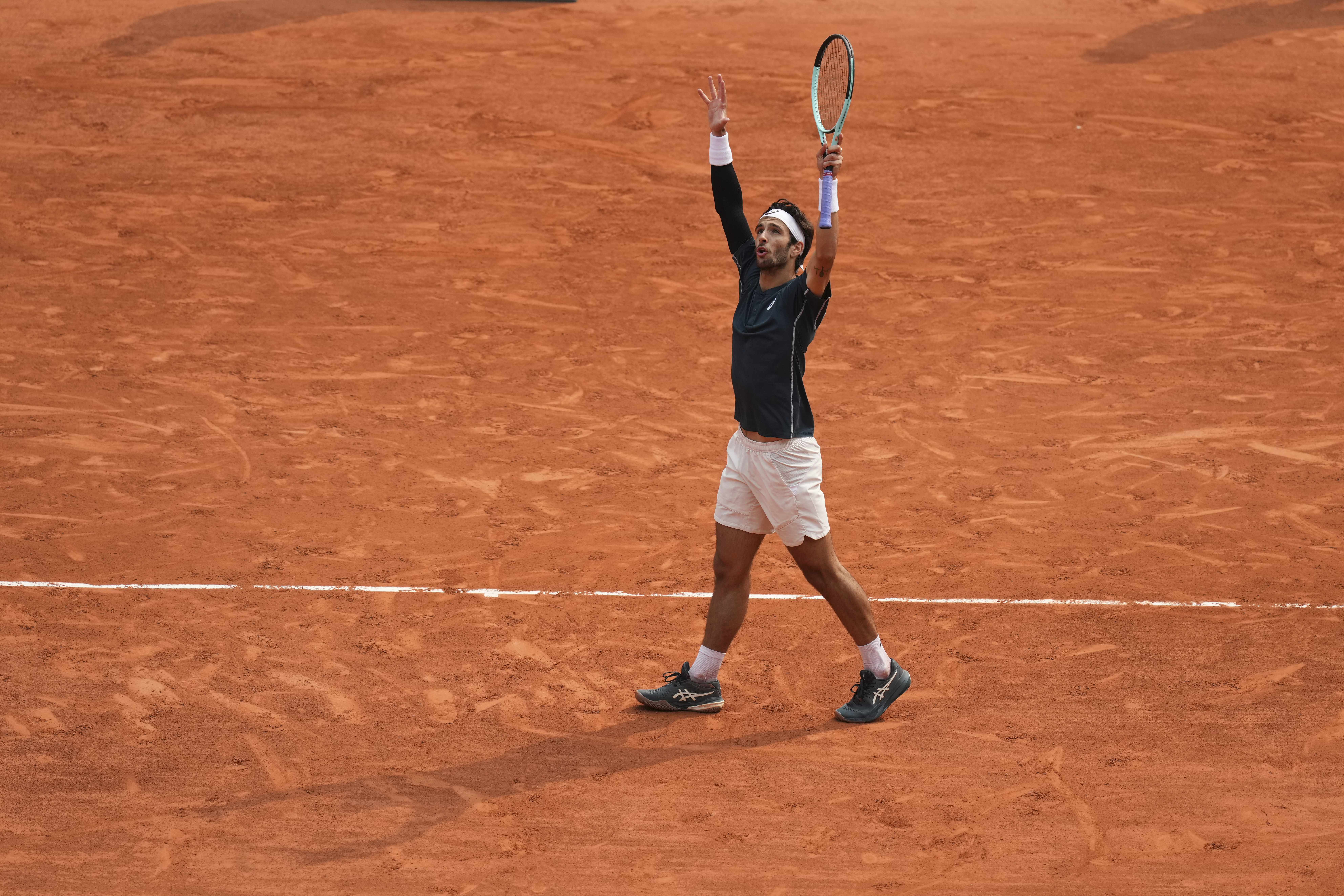 French Open: Lorenzo Musetti beats Frances Tiafoe and faces Carlos Alcaraz in the semifinals