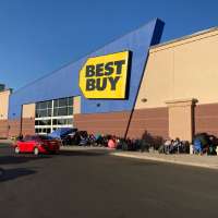 Gamers flock to Utah stores as Nintendo Switch 2 officially launches