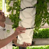 Utah company builds 'modular farms' that conserve water
