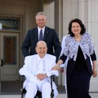President Russell M. Nelson dedicates Syracuse Utah Temple